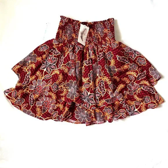 NWT Jessica Simpson Smocked Veronica Skort in Red Dahlia Moroccan Blooms - Picture 5 of 9